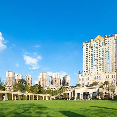 Wyndham Grand Kunming East Hotel Ngoại thất bức ảnh