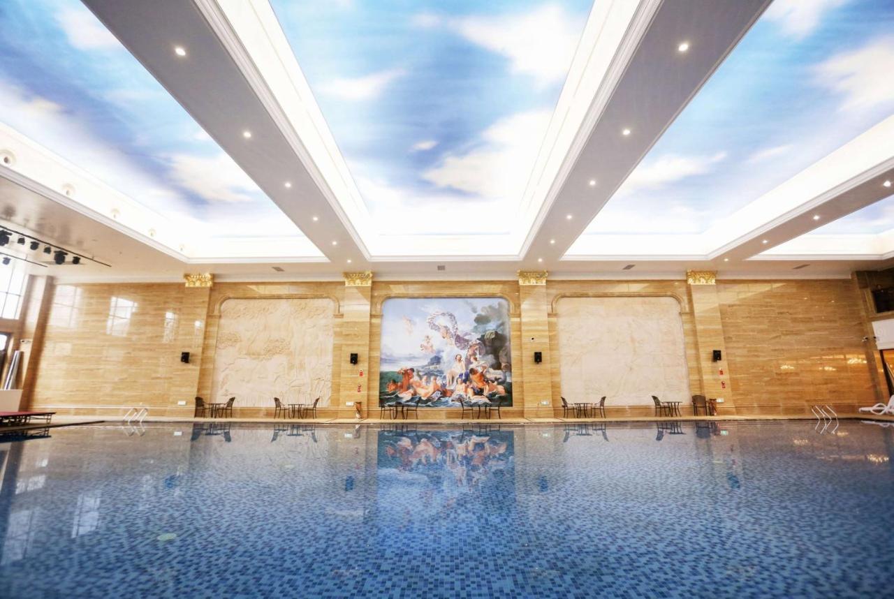 Wyndham Grand Kunming East Hotel Ngoại thất bức ảnh