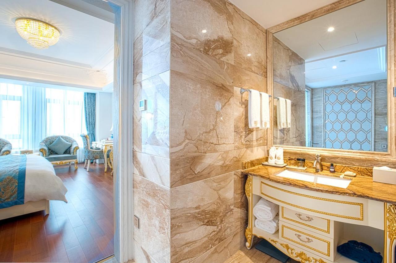 Wyndham Grand Kunming East Hotel Ngoại thất bức ảnh