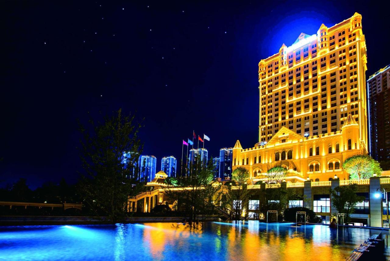 Wyndham Grand Kunming East Hotel Ngoại thất bức ảnh